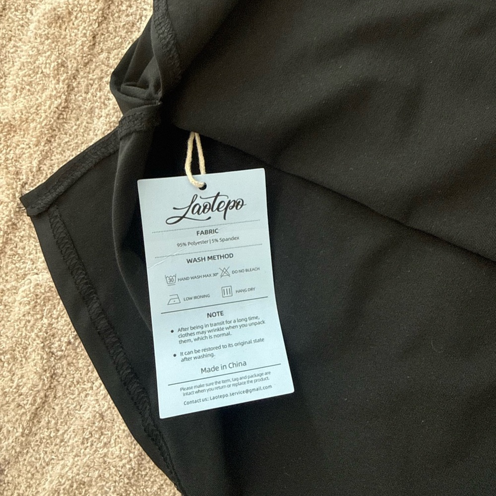 Strapless Black Women's Top - Sleek Tube Style - Picture 8 of 8